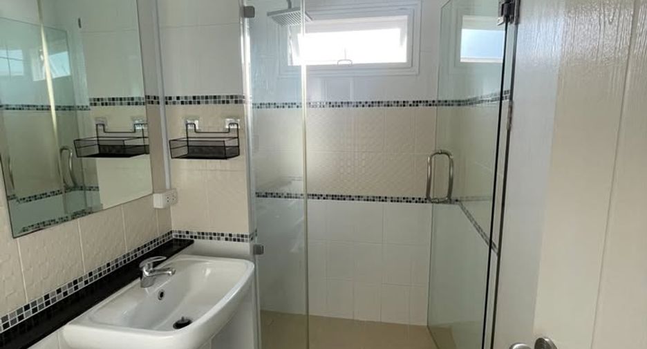 For rent 3 bedrooms house in Thalang, Phuket
