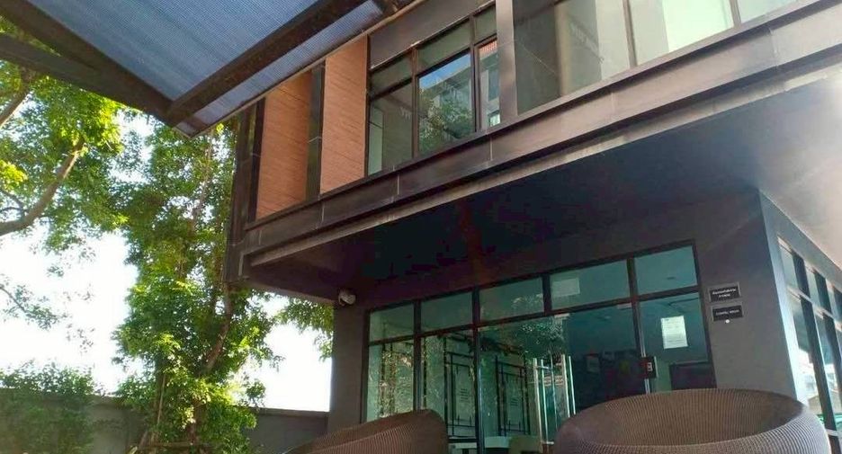 For sale 1 Beds condo in Bang Na, Bangkok