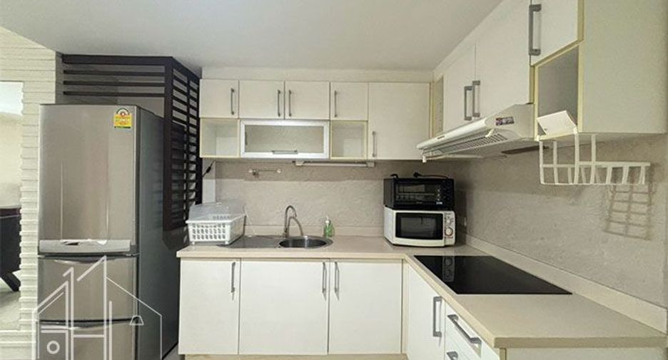 À louer 2 chambres condo à Watthana, Bangkok