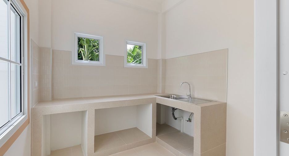 Casa adosada en venta de 3 habitaciones en Mueang Nonthaburi, Nonthaburi