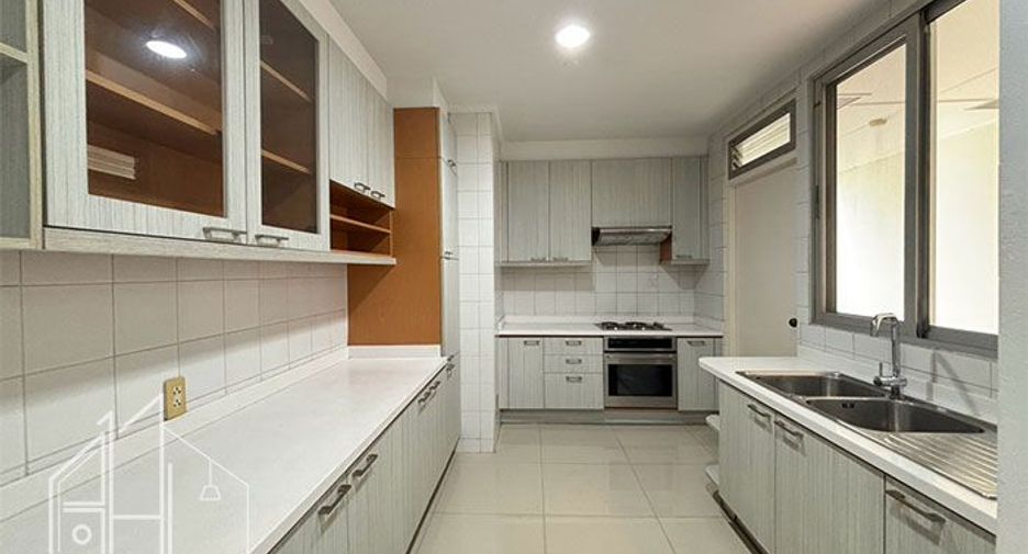 For rent 3 ベッドルーム condo 