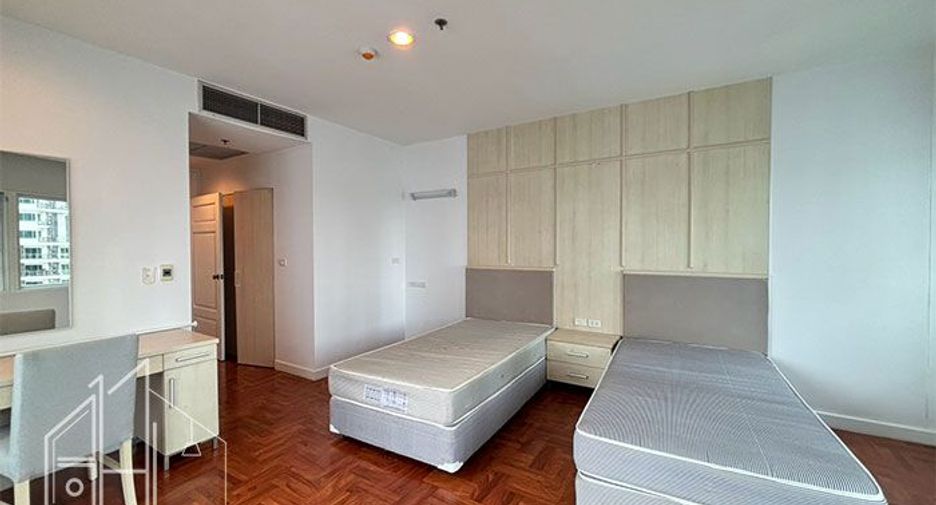 ให้เช่า 3 ห้องนอน คอนโด ใน คลองเตย, กรุงเทพฯ