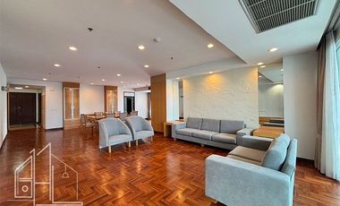 Condo en alquiler de 3 habitaciones en Khlong Toei, Bangkok