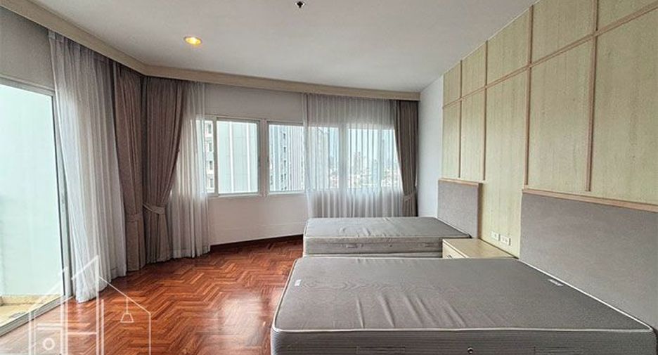 ให้เช่า 3 ห้องนอน คอนโด ใน คลองเตย, กรุงเทพฯ