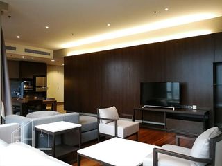 Wohnung zur Miete mit 3 Zimmer in Khlong Toei, Bangkok