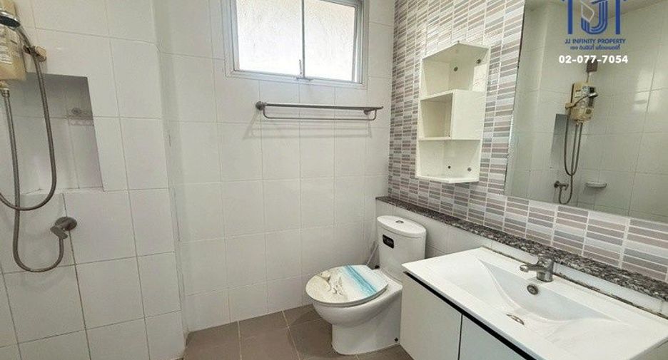 Haus zum Kauf mit 4 Zimmer 