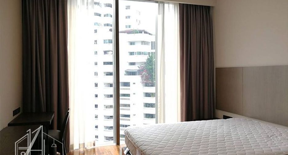 À louer 4 chambres condo à Khlong Toei, Bangkok