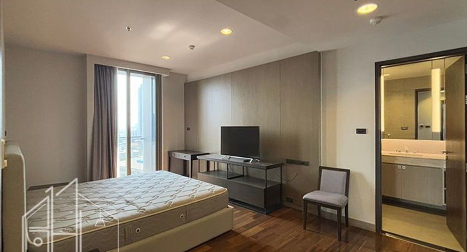 À louer 4 chambres appartement à Khlong Toei, Bangkok