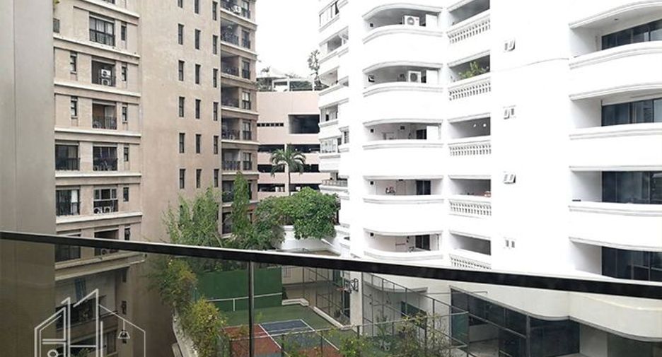 À louer 2 chambres appartement à Khlong Toei, Bangkok