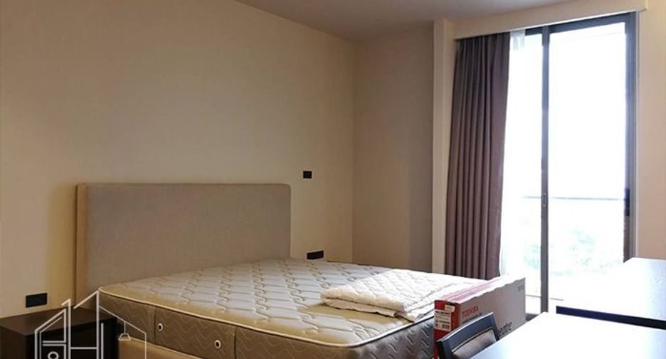 À louer 4 chambres appartement à Khlong Toei, Bangkok