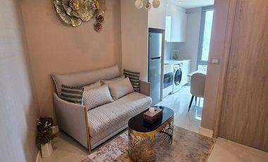 For rent 1 bed condo 