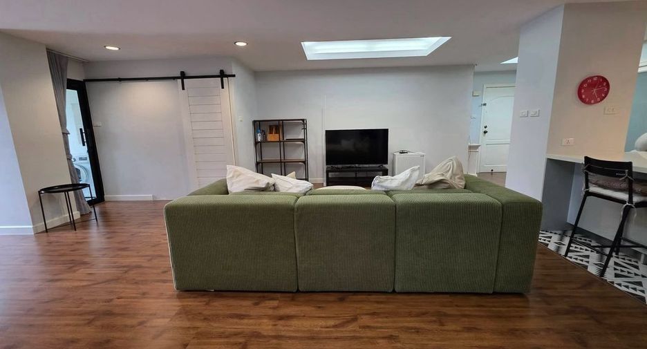 Condo en alquiler de 2 habitaciones en Watthana, Bangkok