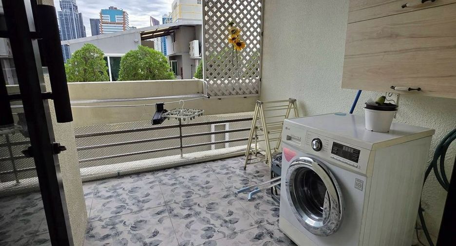 Condo en alquiler de 2 habitaciones en Watthana, Bangkok
