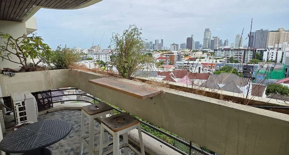 Condo en alquiler de 2 habitaciones en Watthana, Bangkok
