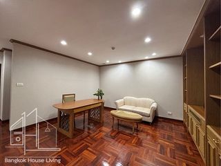 For rent 2 ベッドルーム condo in Watthana, Bangkok