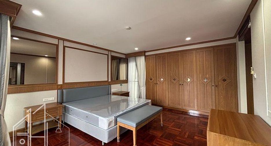 For rent 2 ベッドルーム condo in Watthana, Bangkok