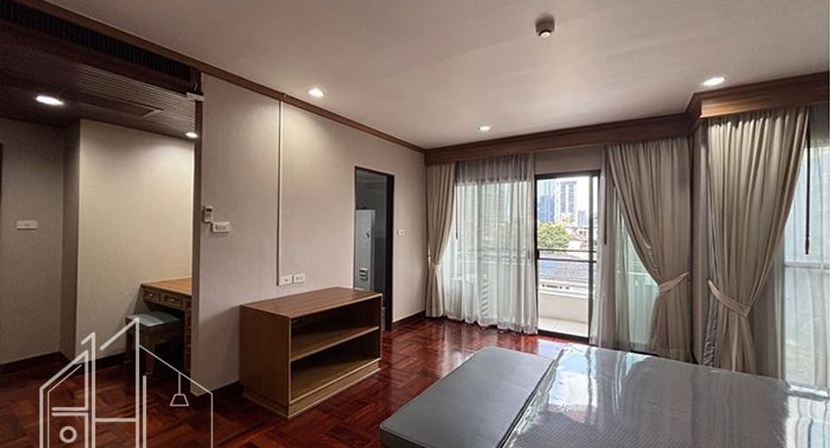 For rent 2 ベッドルーム condo in Watthana, Bangkok