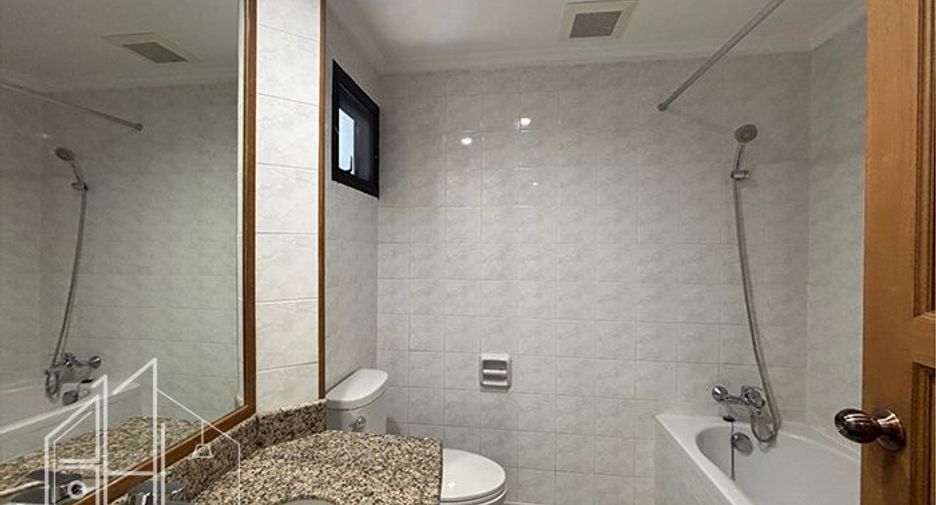 Wohnung zur Miete mit 4 Zimmer in Watthana, Bangkok
