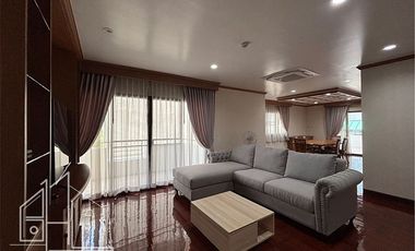For rent 4 ベッドルーム condo in Watthana, Bangkok