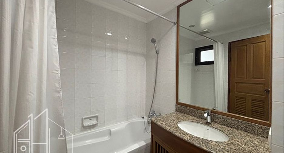 Wohnung zur Miete mit 4 Zimmer in Watthana, Bangkok