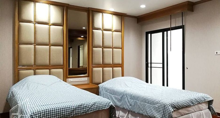 For rent 4 ベッドルーム apartment in Watthana, Bangkok
