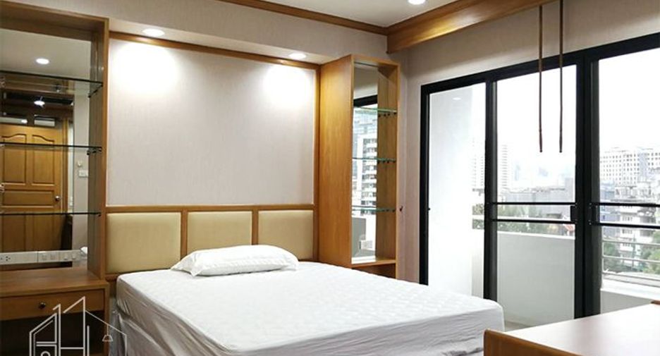 For rent 4 ベッドルーム apartment in Watthana, Bangkok