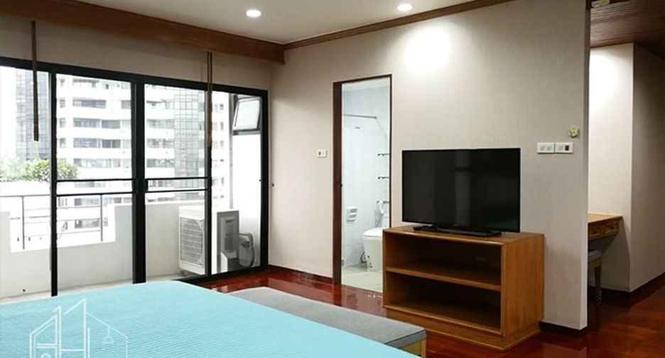 For rent 4 ベッドルーム apartment in Watthana, Bangkok
