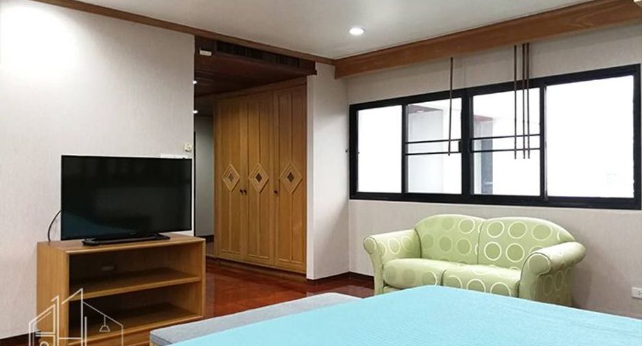 For rent 4 ベッドルーム apartment in Watthana, Bangkok