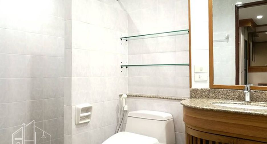 For rent 4 ベッドルーム apartment in Watthana, Bangkok