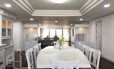 For rent 3 bedrooms condo in Watthana, Bangkok
