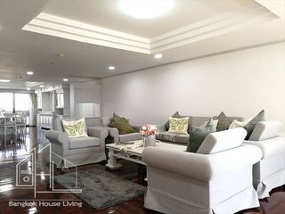 Wohnung zur Miete mit 3 Zimmer in Watthana, Bangkok