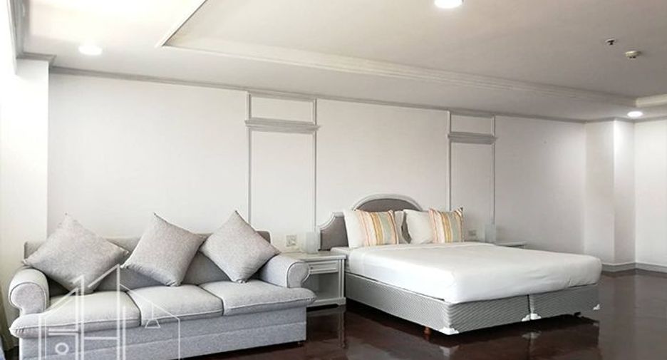 À louer 3 chambres condo à Watthana, Bangkok