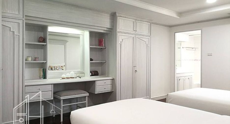 À louer 3 chambres condo à Watthana, Bangkok