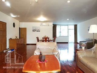 For rent 3 bedrooms apartment in Watthana, Bangkok