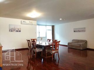 For rent 3 bedrooms apartment in Watthana, Bangkok