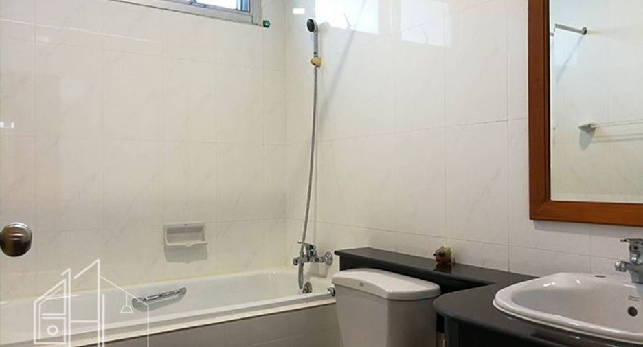Apartment zur Miete mit 3 Zimmer in Watthana, Bangkok