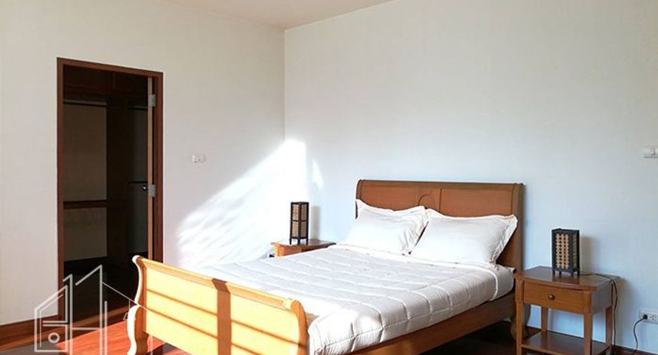 Apartment zur Miete mit 3 Zimmer in Watthana, Bangkok