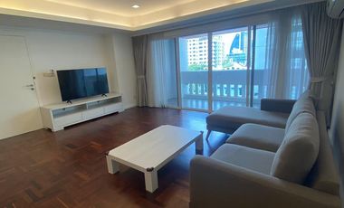 For rent 2 bedrooms apartment in Watthana, Bangkok