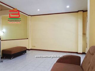 For sale 4 bedrooms townhouse in Sai Mai, Bangkok