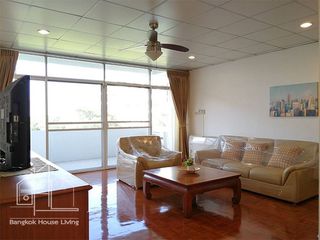 Wohnung zur Miete mit 4 Zimmer in Watthana, Bangkok