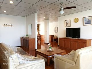 Wohnung zur Miete mit 4 Zimmer in Watthana, Bangkok