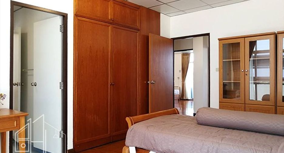 Wohnung zur Miete mit 4 Zimmer in Watthana, Bangkok