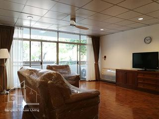 For rent 4 bedrooms apartment in Watthana, Bangkok
