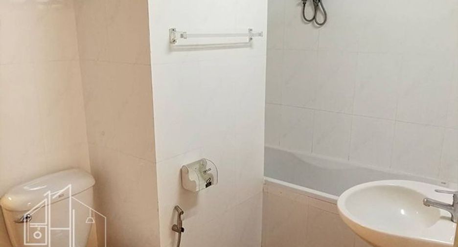 Apartment zur Miete mit 4 Zimmer in Watthana, Bangkok