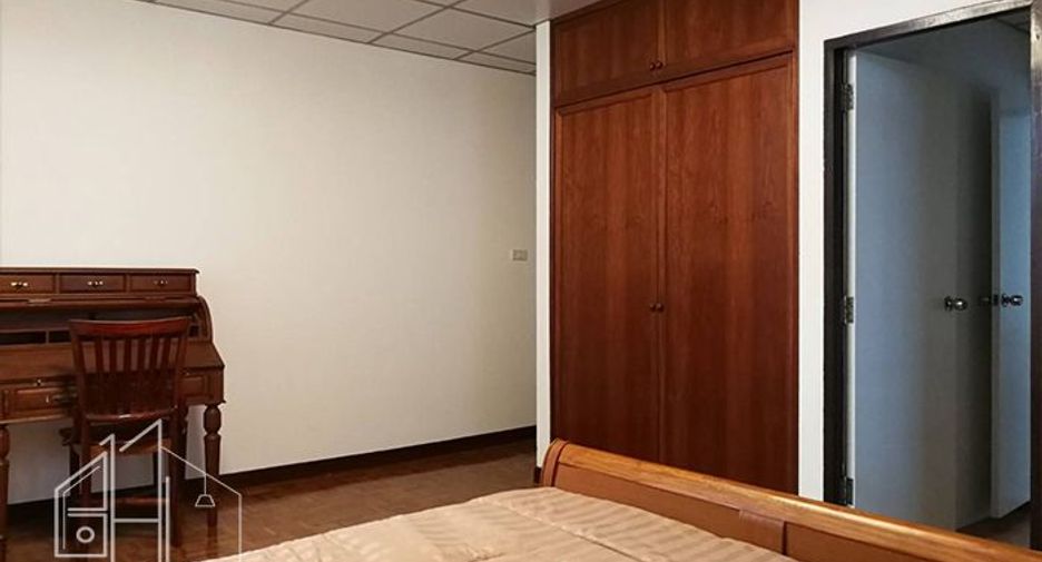 Apartment zur Miete mit 4 Zimmer in Watthana, Bangkok