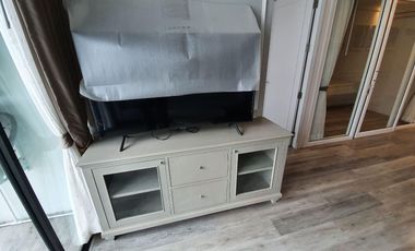 For rent 2 bedrooms condo 
