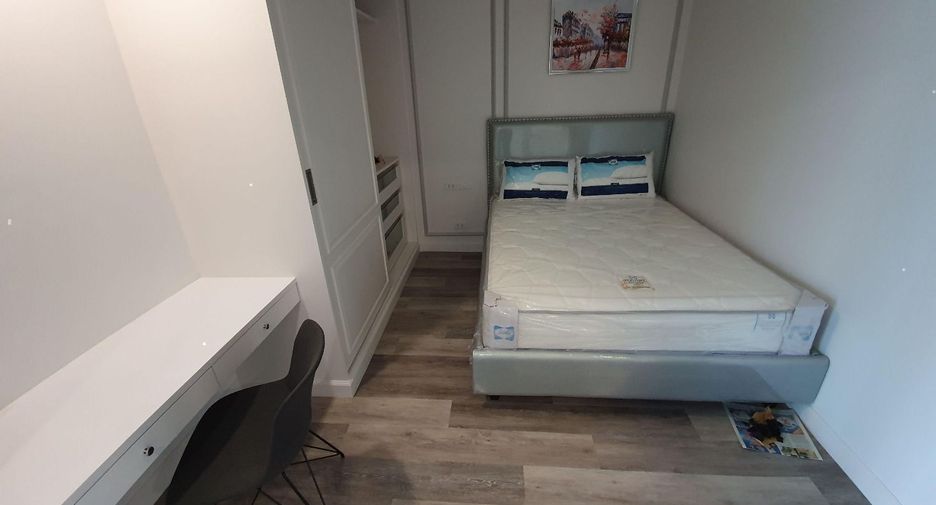 For rent 2 bedrooms condo 