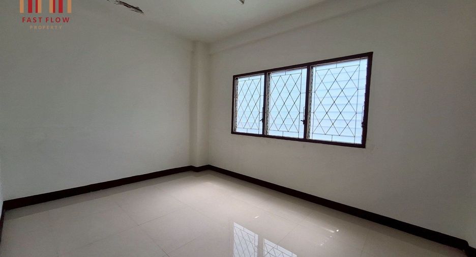 For rent そして for sale 5 ベッドルーム retail Space in Chom Thong, Bangkok