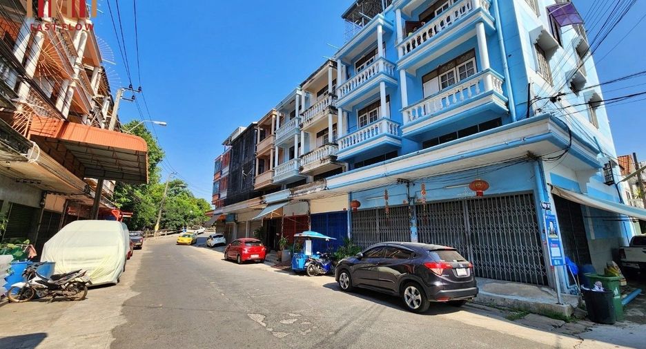 For rent そして for sale 5 ベッドルーム retail Space in Chom Thong, Bangkok