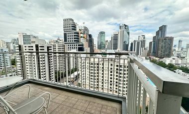 Condo en venta de 3 habitaciones 